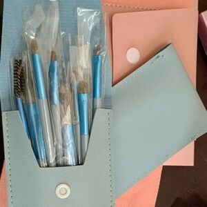 Blue Makeup Brush Set with Case